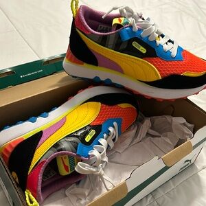 Puma Rider FV Lava Jr Sneakers, Multicolored Size 4